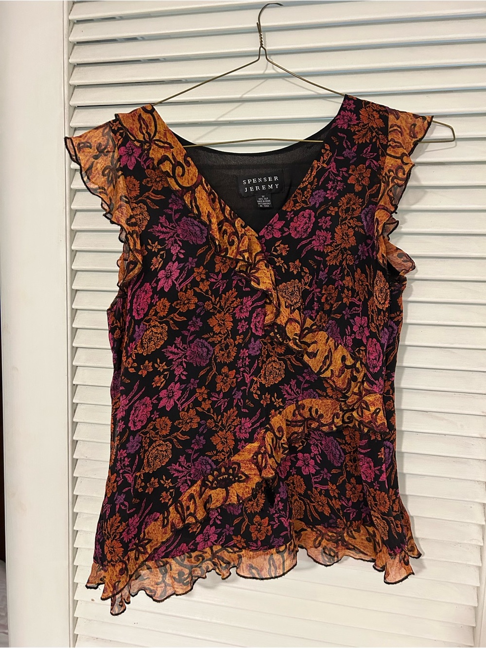 Spenser Jeremy Silk blouse top size M has some damage